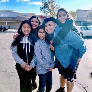 Meet your Posher, Joseph